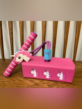 Flybar Foam Pogo Jumper Pink Unicorn Bungee Stick Kids Outdoor Active Toy